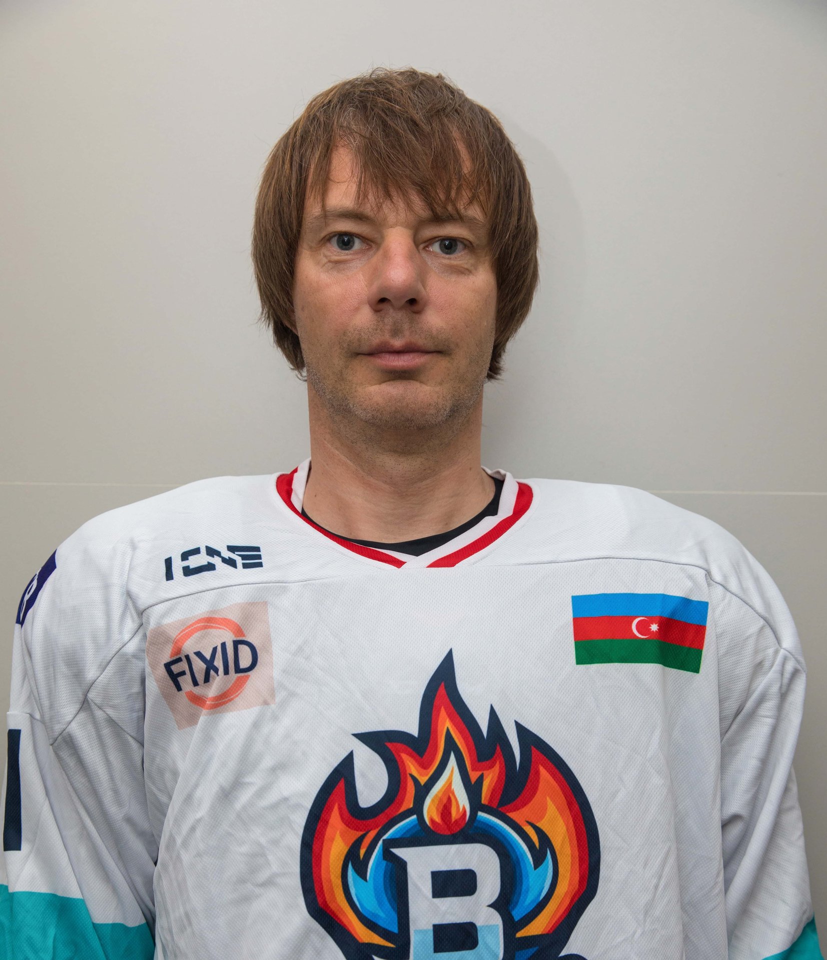 Денис Иванов